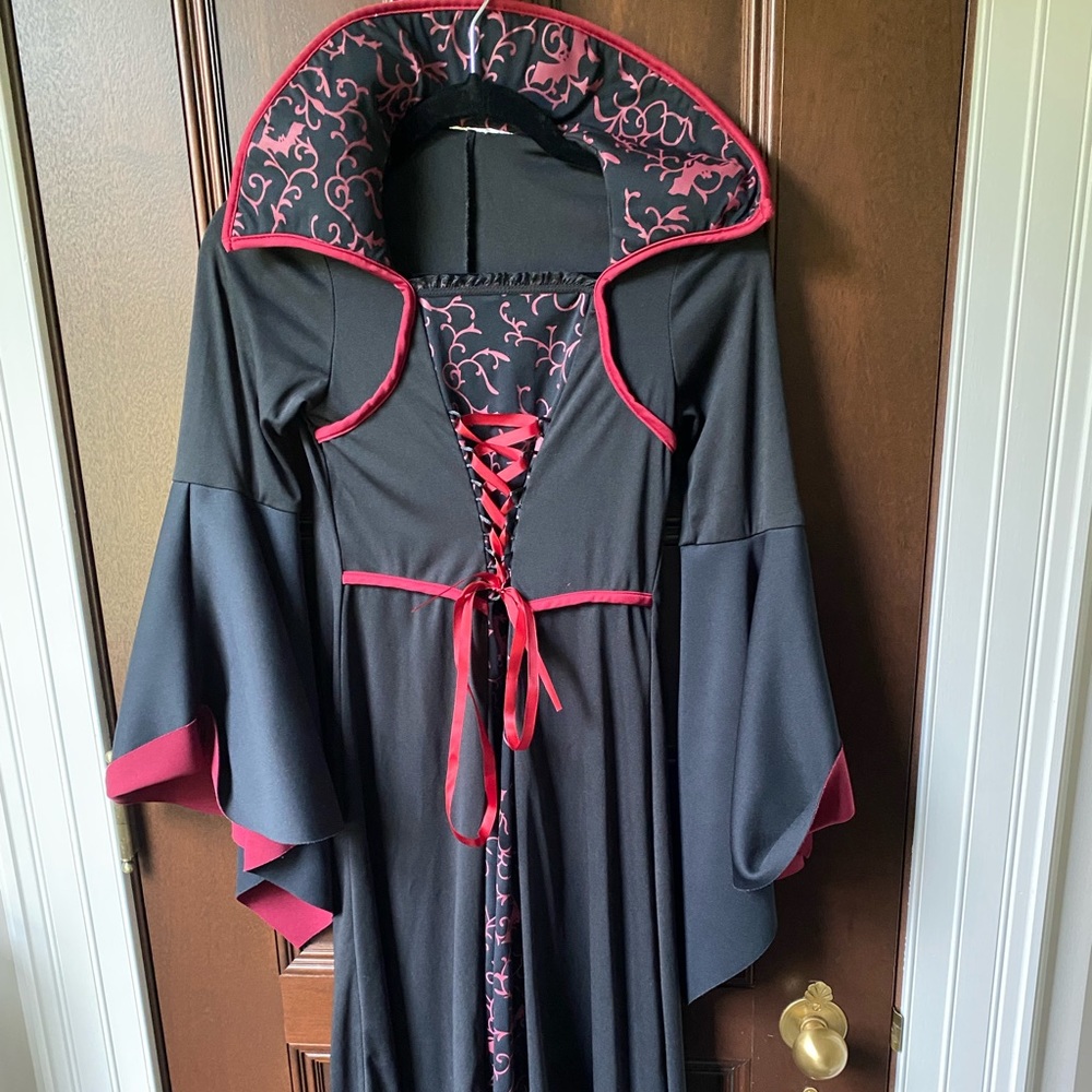 Girl’s Halloween Costume Vampiress